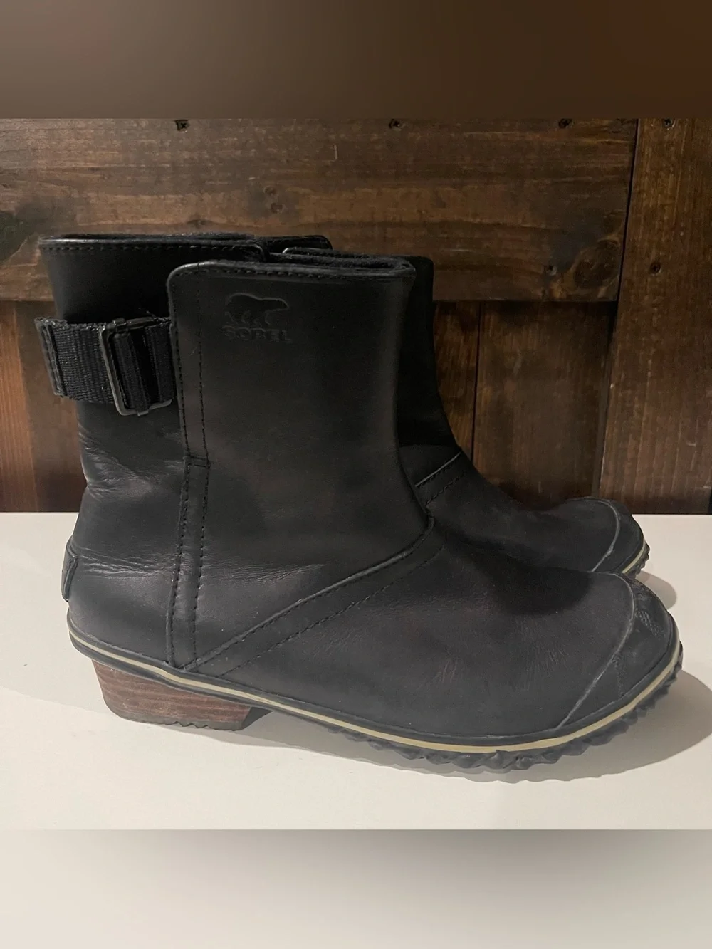 Sorel Womens 8.5 Black Slimboot‎ Leather Pull On Rain Boots Waterproof Granola